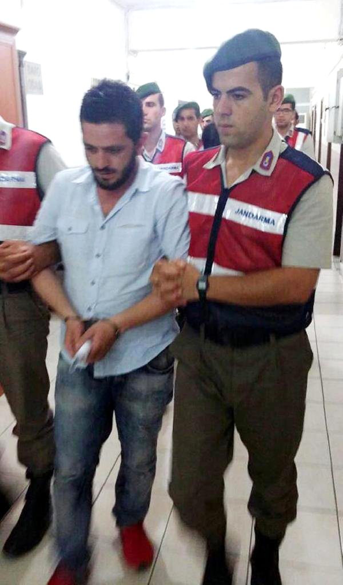 12 Bin 8 Yüz Kişinin Kredi Kartını Kopyalayan Şebeke Çökertildi