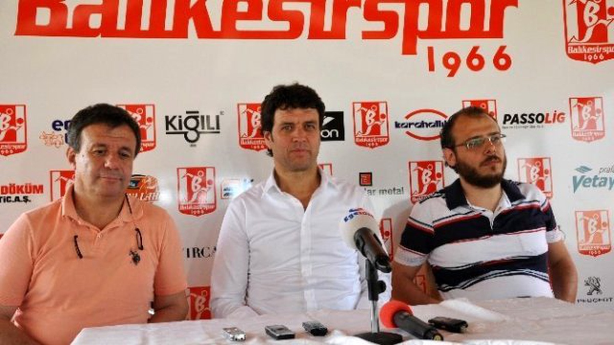 Balıkesirspor Teknik Direktörü Cihat Arslan İstifa Etti