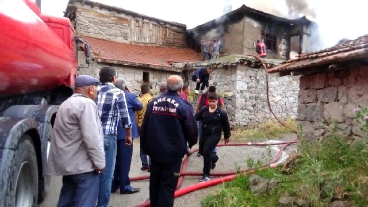 Başkent\'te Yanan Evde Zihinsel Engelli Çocuk Öldü