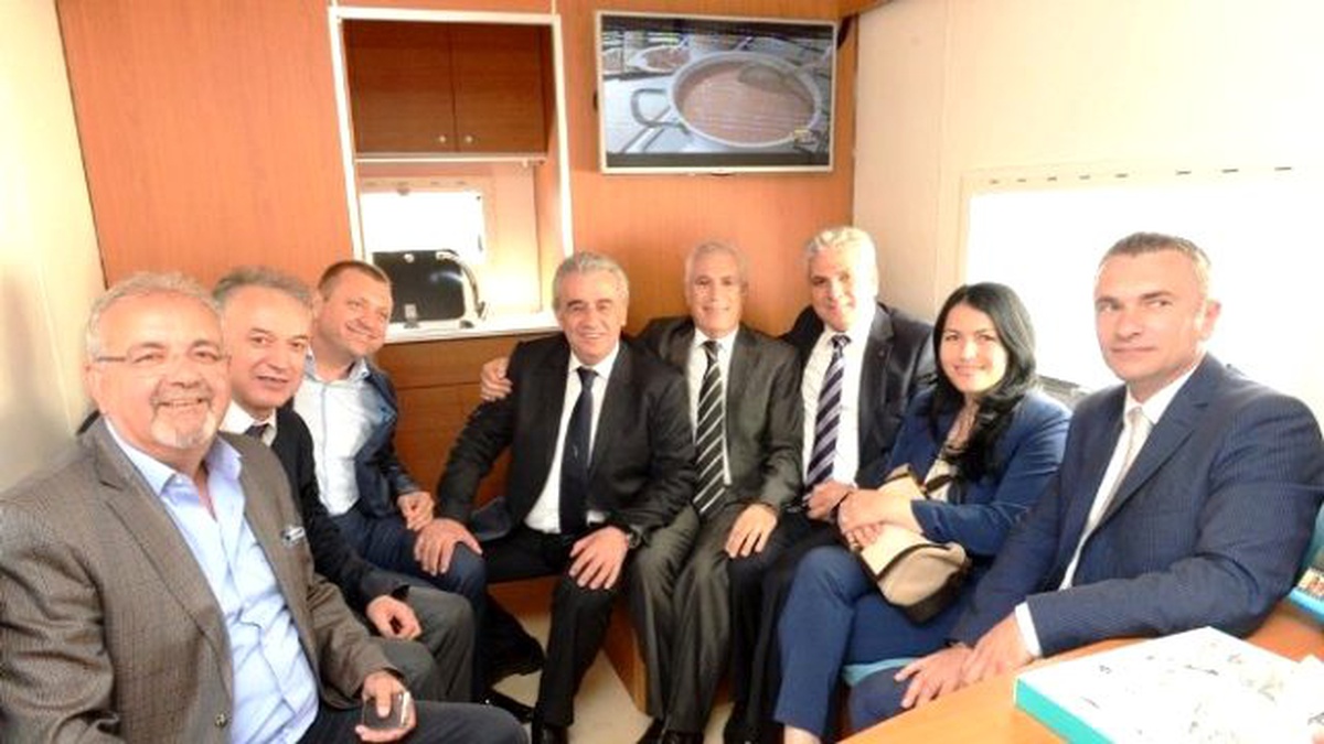 Bulgaristan\'ın Türk Vekilleri Bursa\'yı Uçarak Seyretti