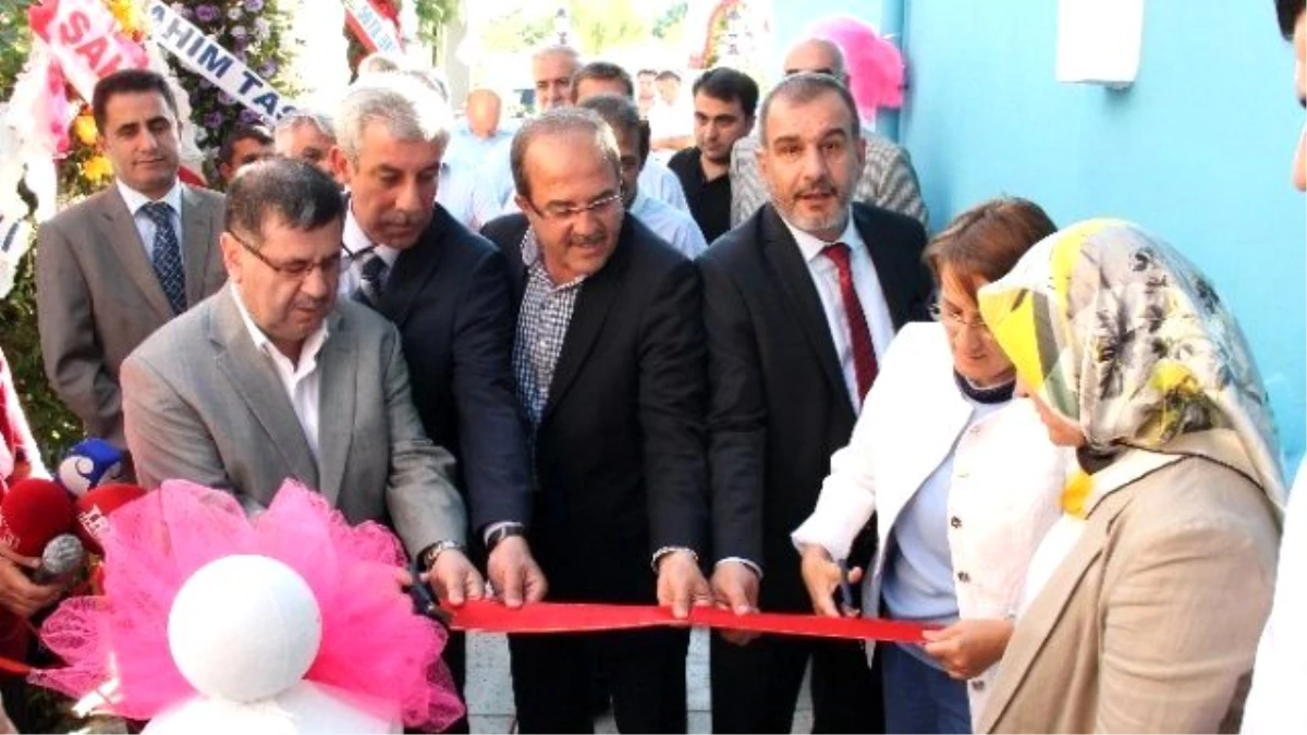 Elazığ\'da Su Çocuk Akademisi Açıldı