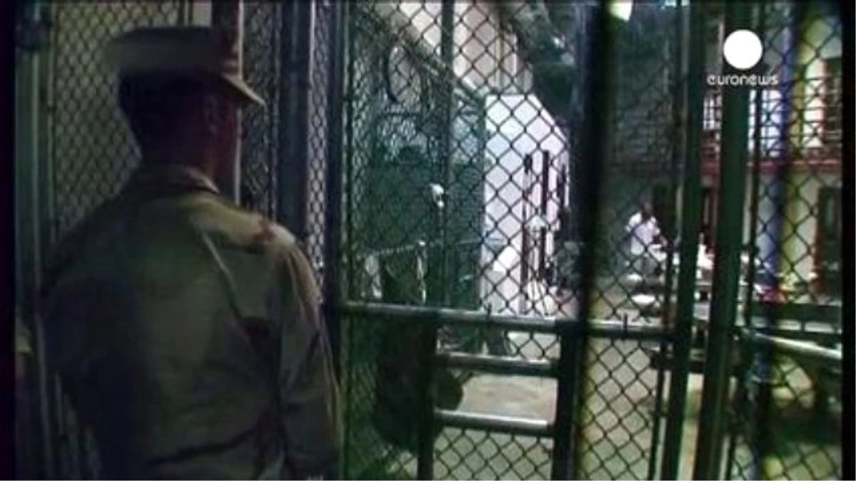 Guantanamo\'da Tutulan 6 Yemenli Mahkum Umman\'a Gönderildi