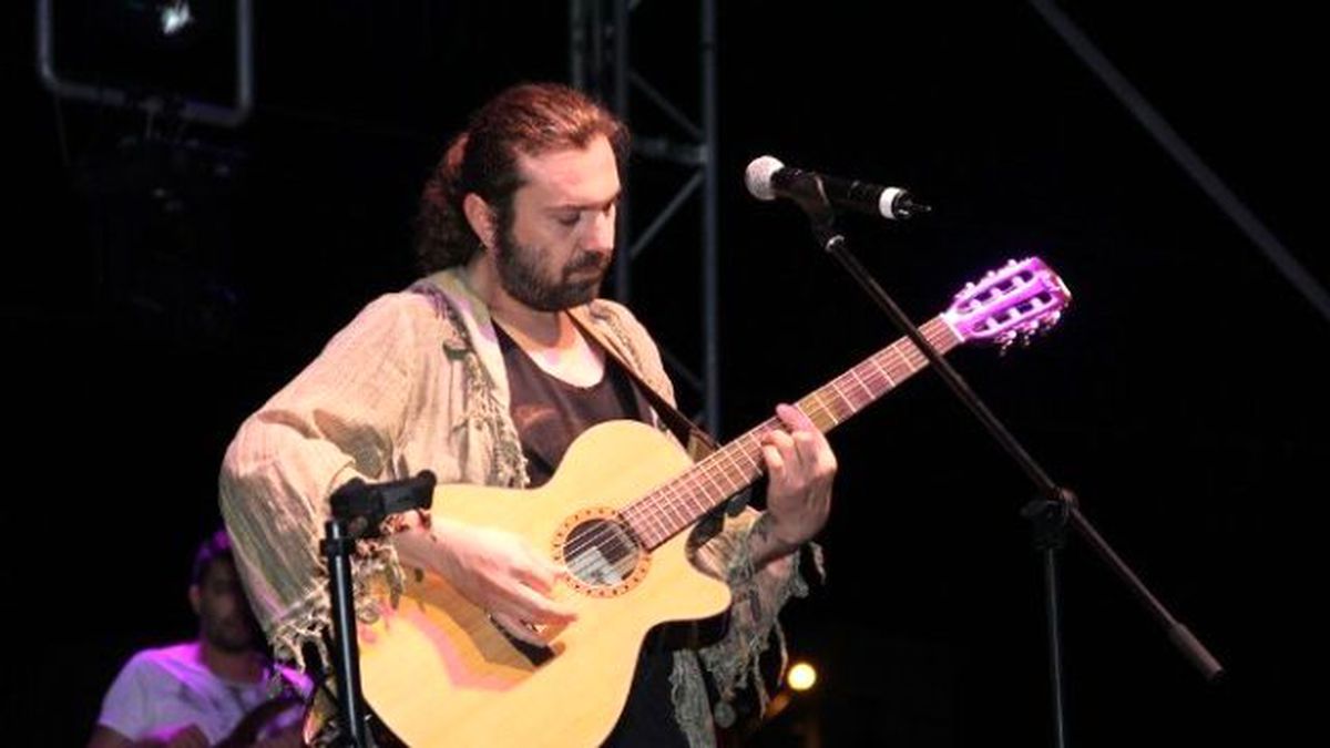 Halil Sezai, Çanakkale\'de Sünnet Çocukları İçin Söyledi