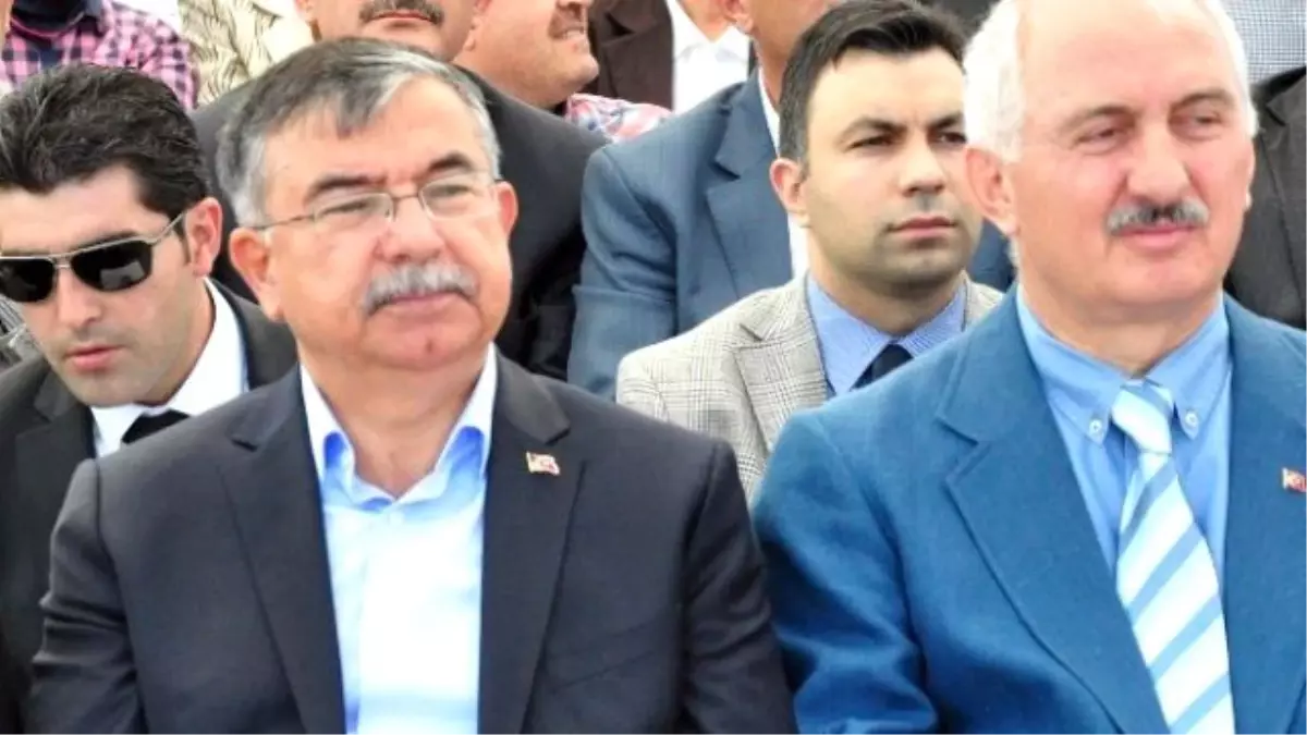 Milli Savunma Bakanı Yılmaz Huzurevinin Temelini Attı