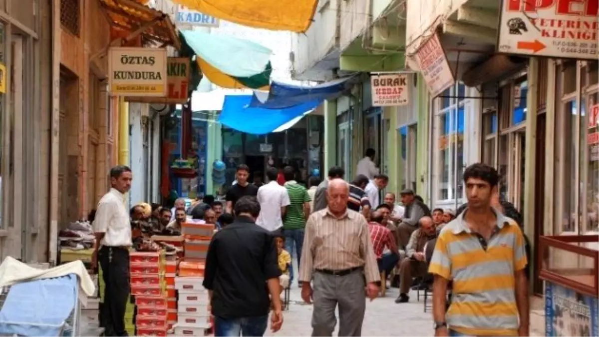 Siirt Esnafı Umutlarını Ramazan Ayına Bıraktı