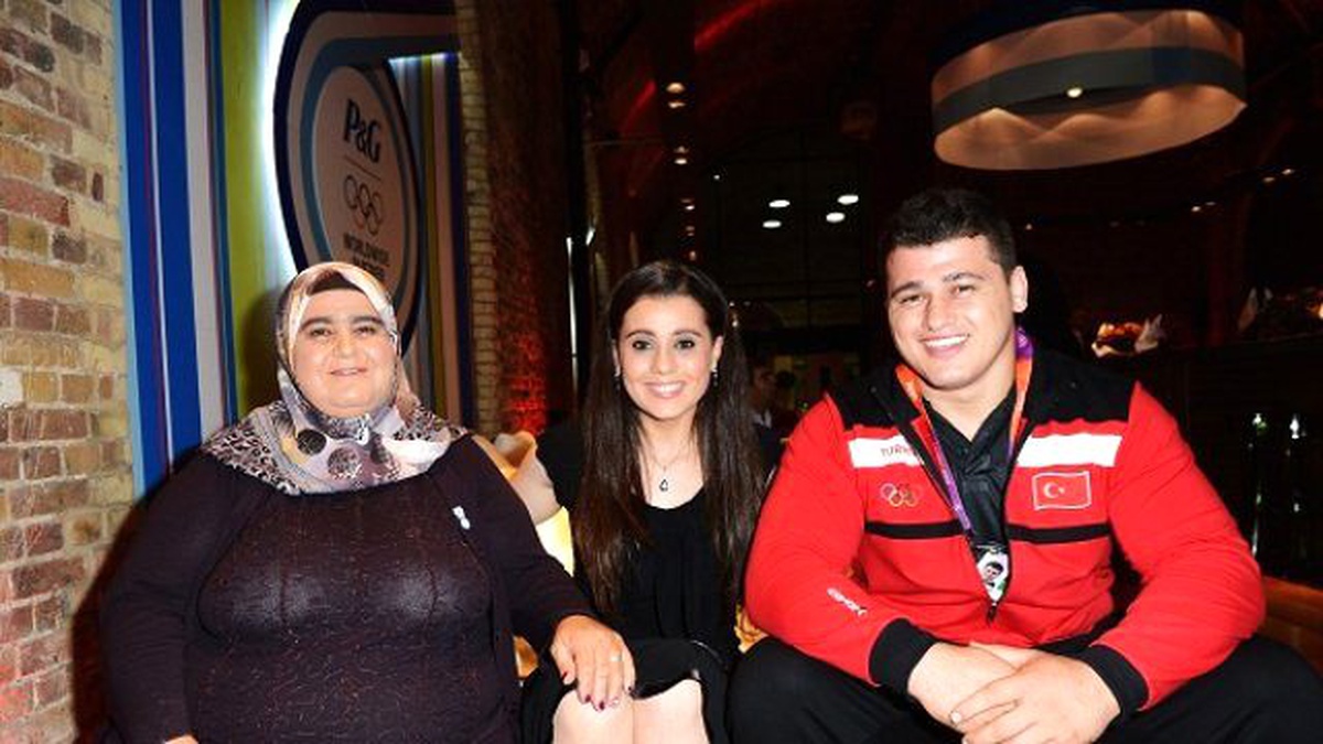Rıza Kayaalp\'in Annesinin Duası Kabul Oldu
