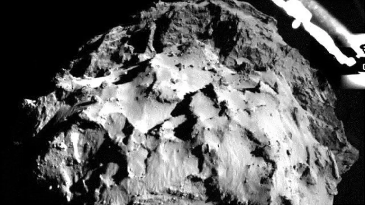 Philae Kuyruklu Yıldızdan Tekrar Sinyal Göndermeye Başladı!