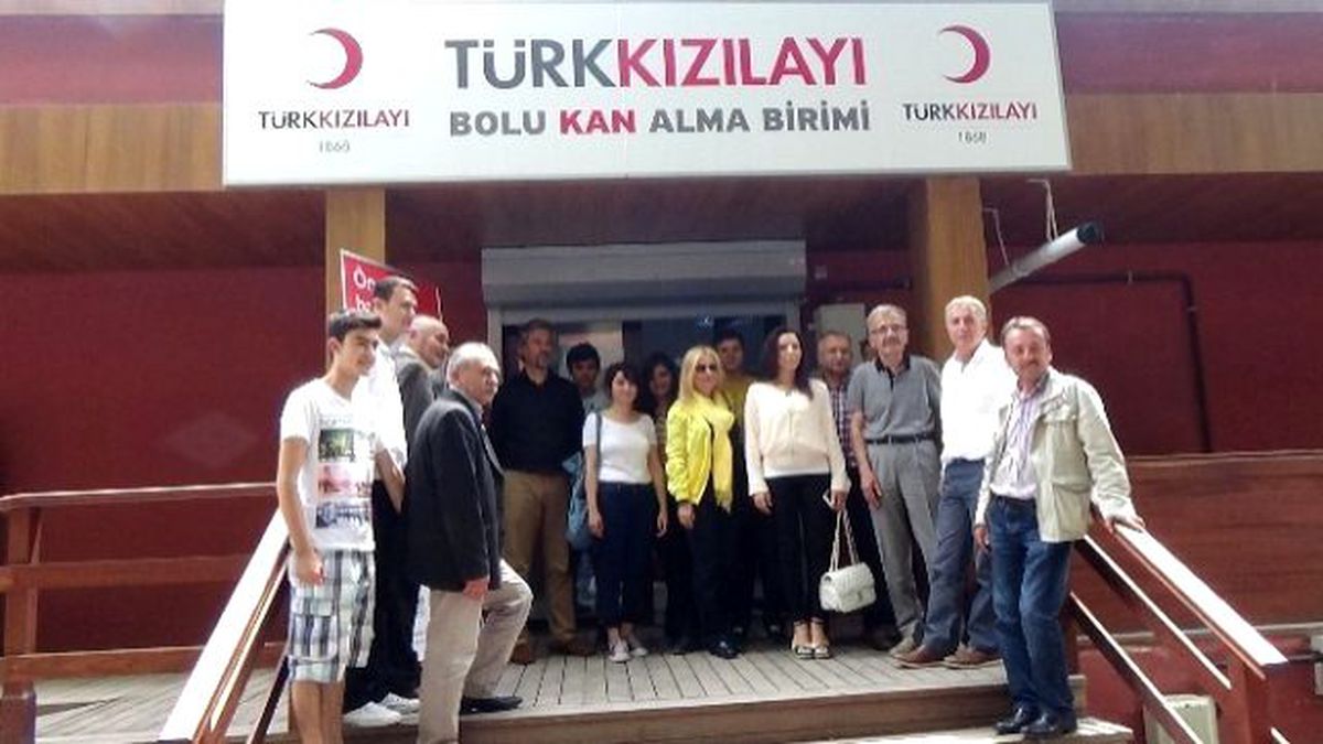 Cumhuriyet Halk Partisi Bolu İl Teşkilatı Zeynep İçin Kan Verdi
