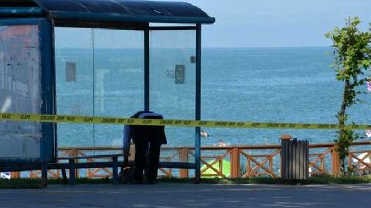 Durakta Unutulan Çanta, Bomba Korkusu Yaşattı