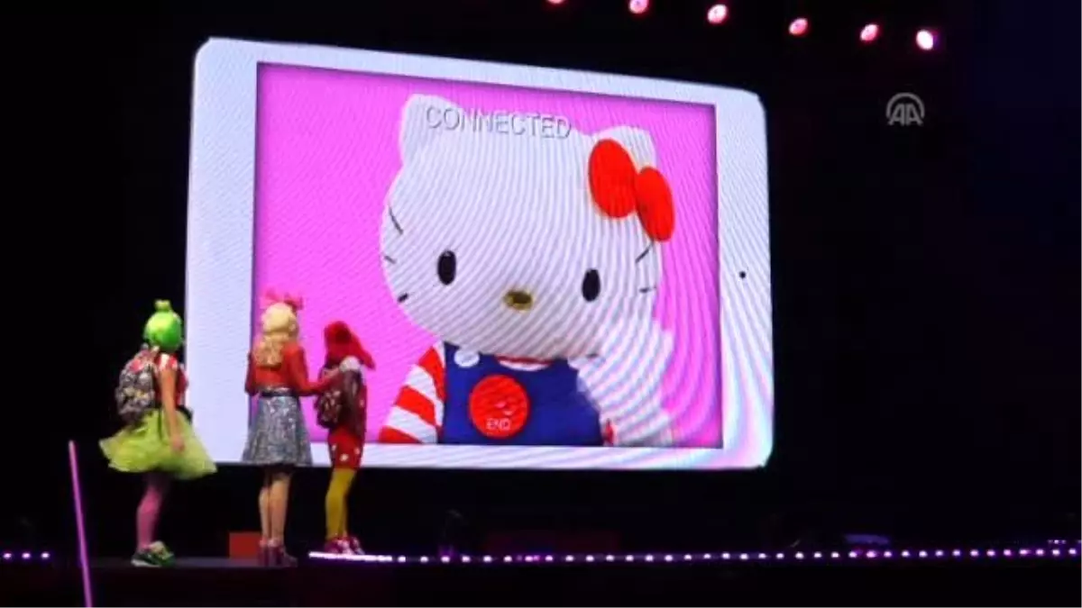 Hello Kitty ABD Turunda