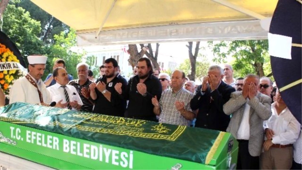 Mustafa Kozacıoğlu Son Yolculuğuna Uğurlandı