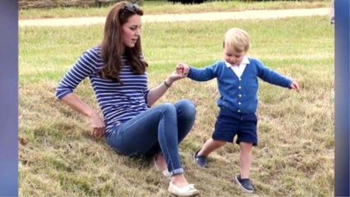 Prince George\'s Crocs Stole The Show At Dad\'s Polo Match