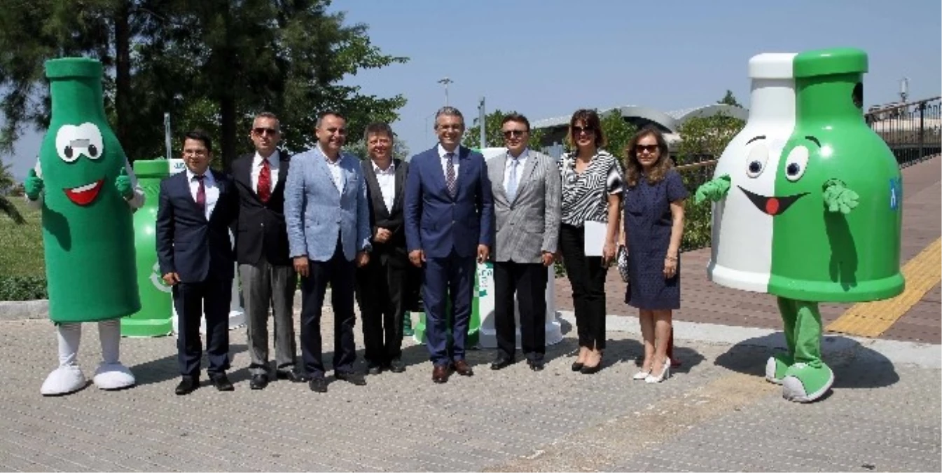 Türkiye\'de İlk Kez Camları Çöpe Atana Ceza