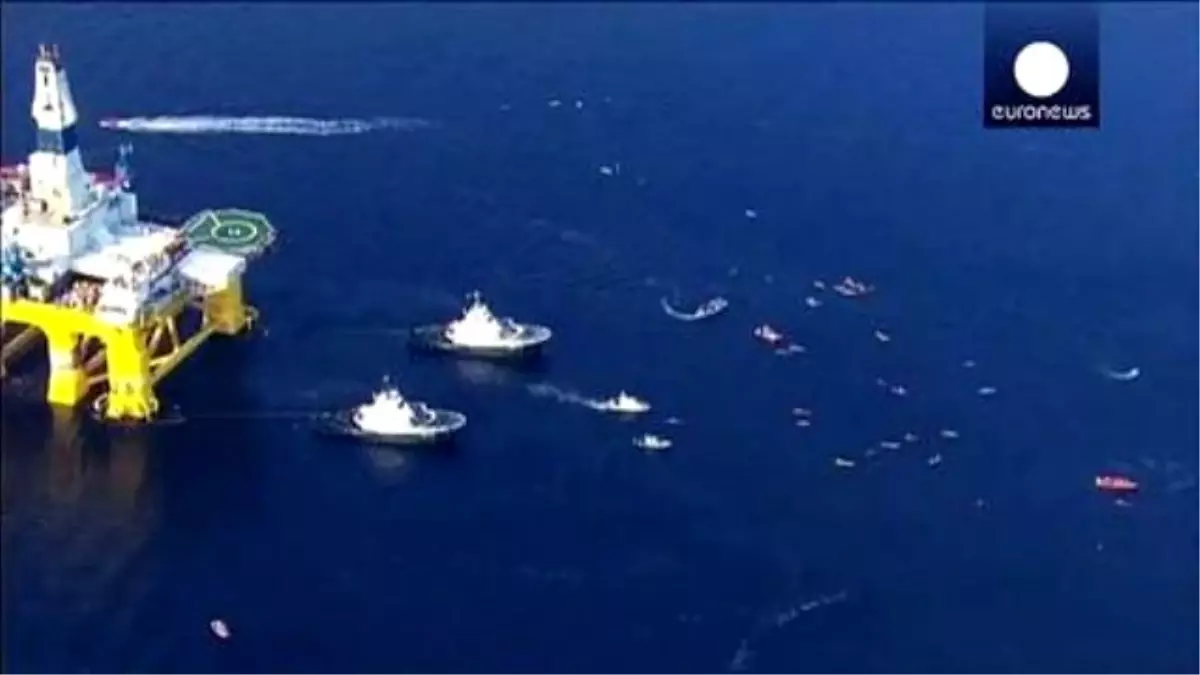 ABD\'de Shell\'i Protesto Eden Çevreciler Gözaltında