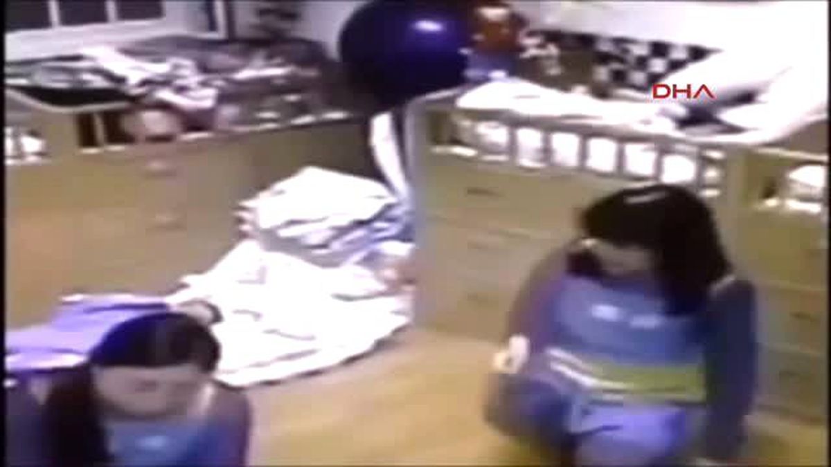 Anaokulu Öğretmeni Uyumayan Çocuğu Boğarak Öldürdü!
