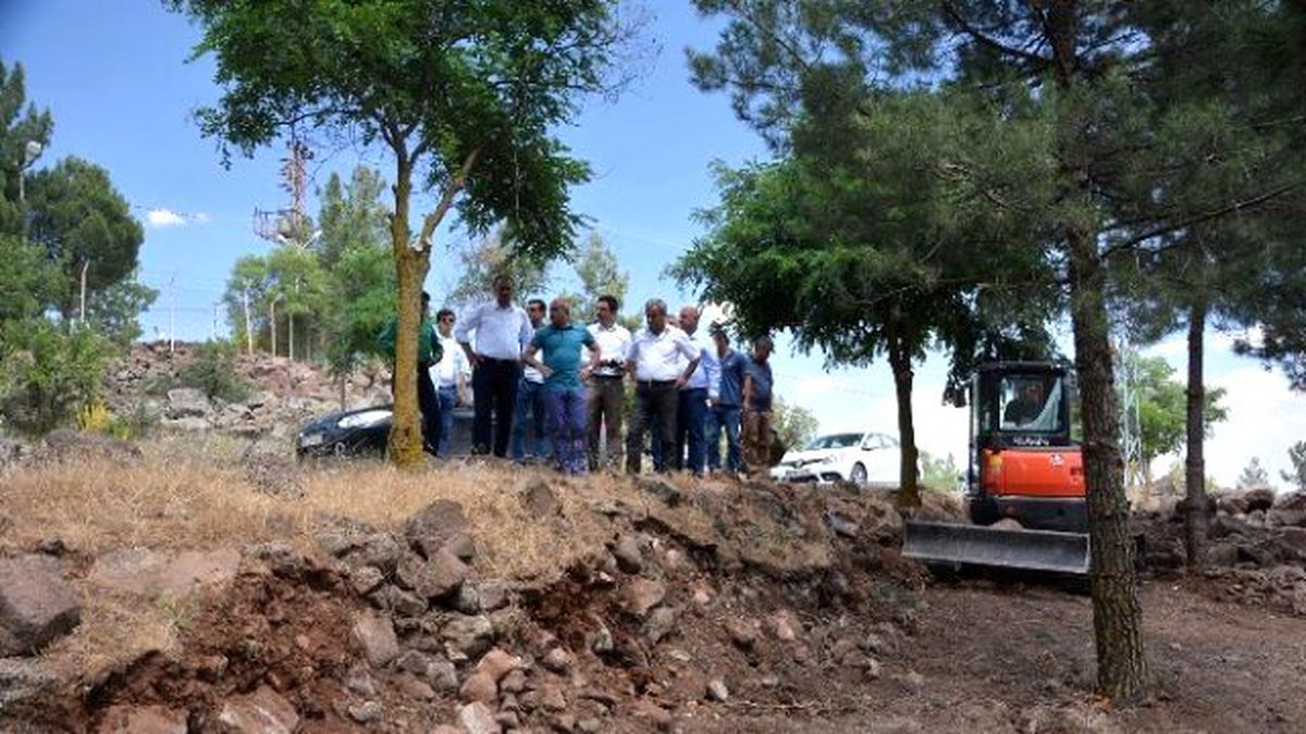 Başkan Kara, Resul Osman Dağı Mesire Alanında İncelemelerde Bulundu