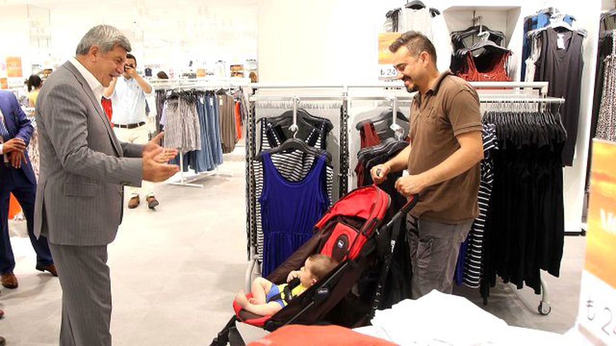 Başkan Karaosmanoğlu, Symbol AVM\'de