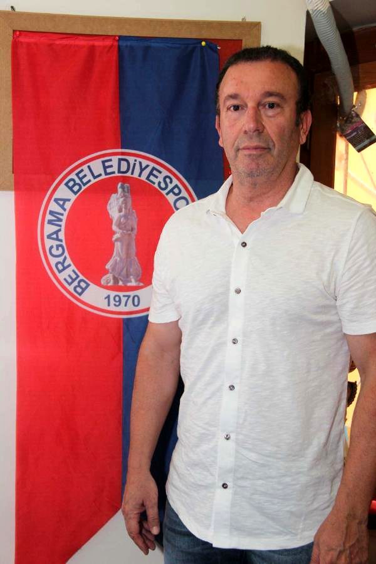 Bergama Belediyespor\'da Sayar\'ın Yerine Özbağcı Geldi