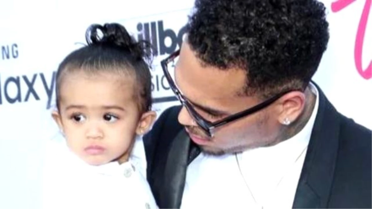 Chris Brown Keeps Tour Bus Pg With Daughter Royalty On Board