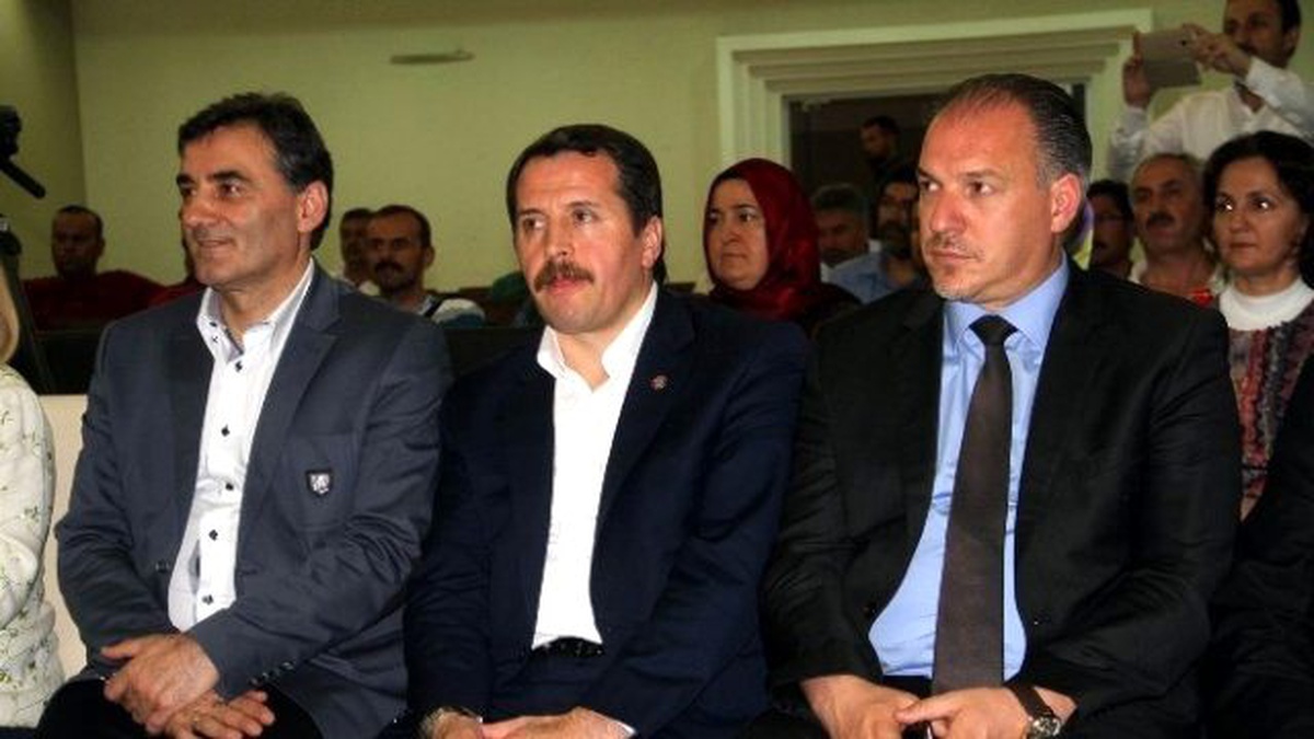 Eğitim Bir Sen Heyeti Kosova Kamu Bakanı Mahir Yağcılar ile Görüştü