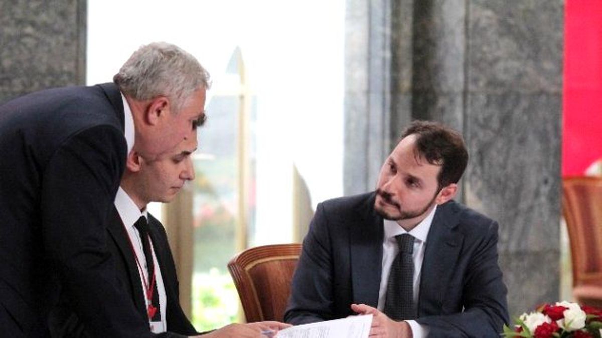 Erdoğan'ın Damadı Berat Albayrak Meclis'te