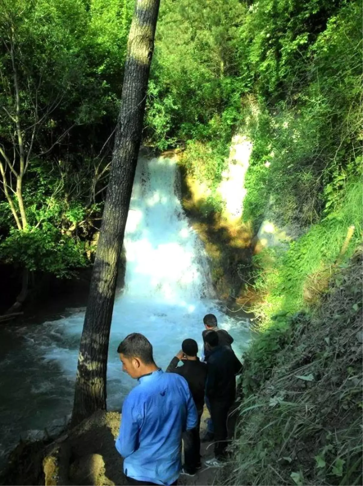 Güngörmez Şelalesine Yol Yapıldı