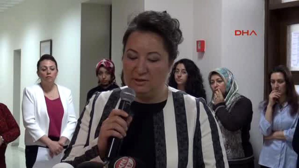 Kayseri\'de Tarih Kokan Defile