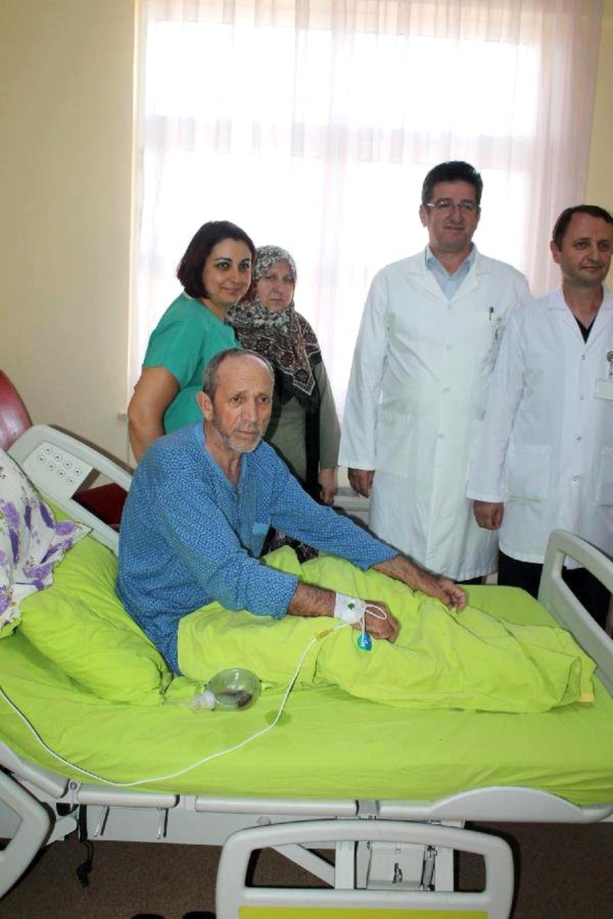 Kist Sanılan Kitle, 34 Yıl Önceki Ameliyatta Unutulan Gazlı Bez Çıktı