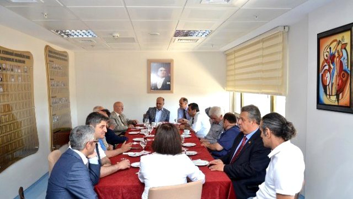 Meü Genel Cerrahi Anabilim Dalı\'ndan Bir İlk