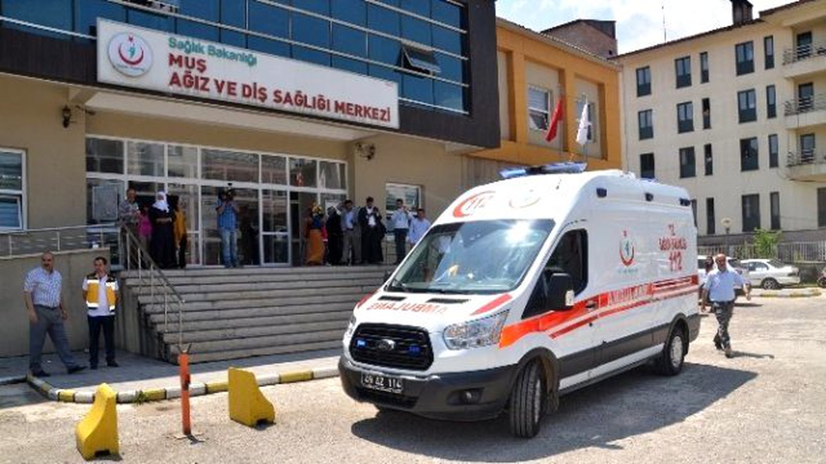 Muş\'ta Afad Tatbikatında Hastane Boşaltıldı