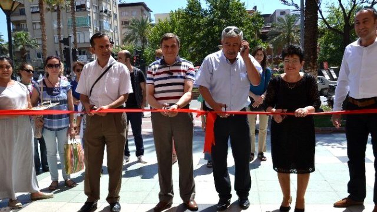 Nazilli Halk Eğitim Merkezi\'nden Resim Sergisi