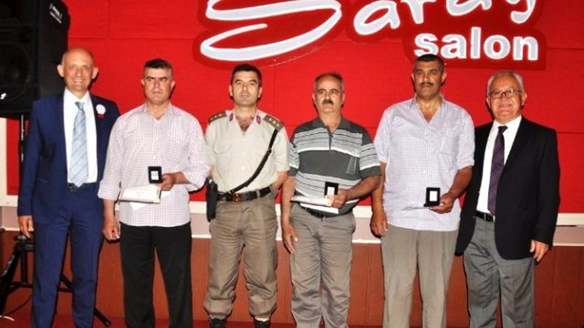 Ödemiş\'te Rekortmen Kan Bağışçıları Ödüllerini Aldı