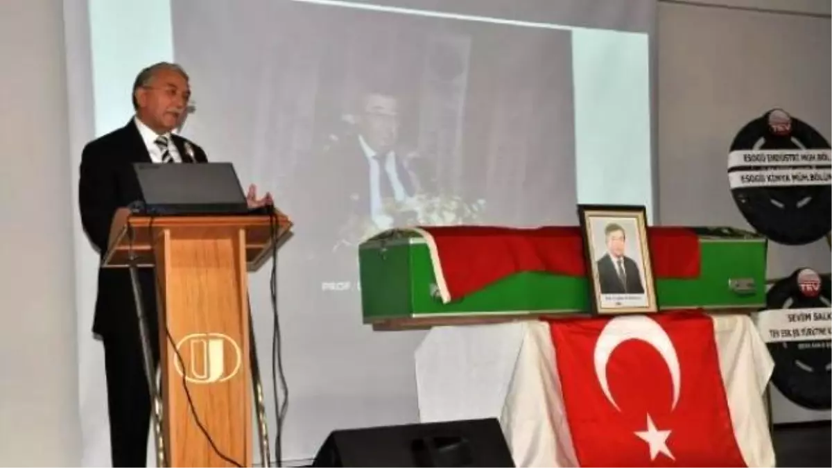 Prof. Dr. Nihat Yüzgüllü, Eskişehir\'de Toprağa Verildi