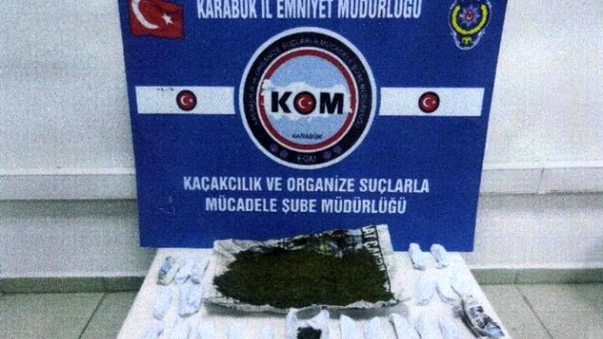 Topraktan 460 Gr Esrar Çıktı