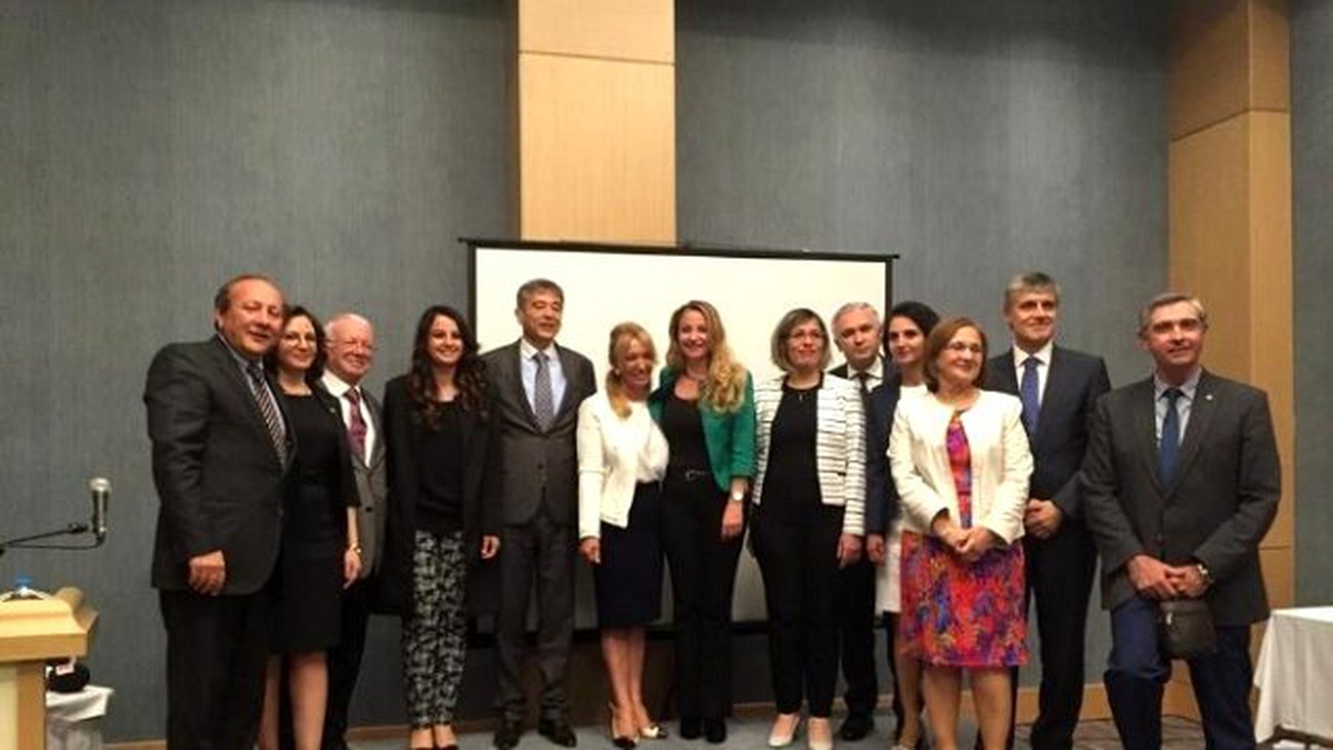 Türk Eczacıları Birliği Eczacılık Akademisi 2015 Yılı Teşvik Ödülü