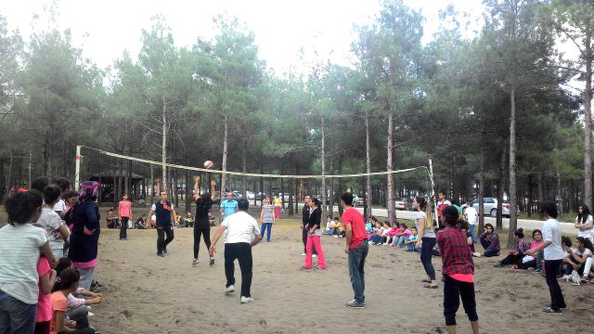 Yaz Tatiline Merhaba Pikniğinde Buluştular