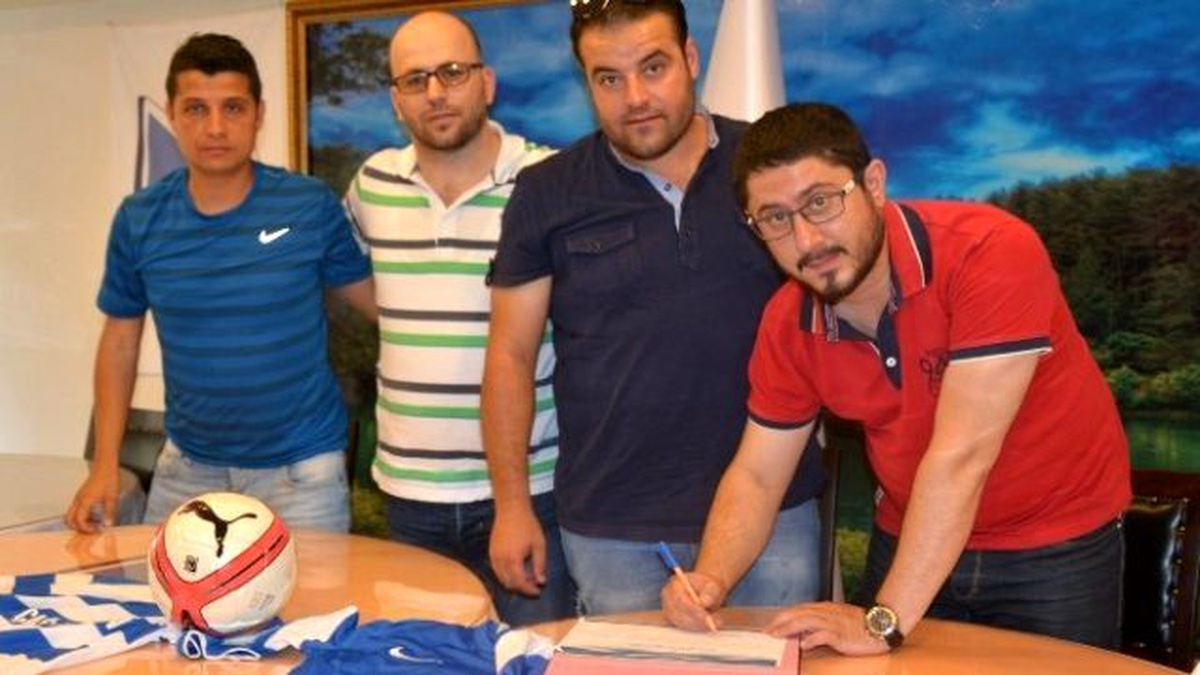 Yunusemre Belediyespor, Antrenörleri ile Sözleşme İmzaladı