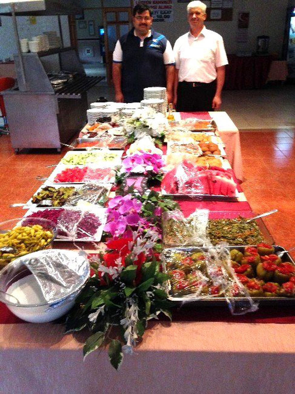 Afyonkarahisar Öğretmenevi Restaurantı Ramazan\'a Hazır