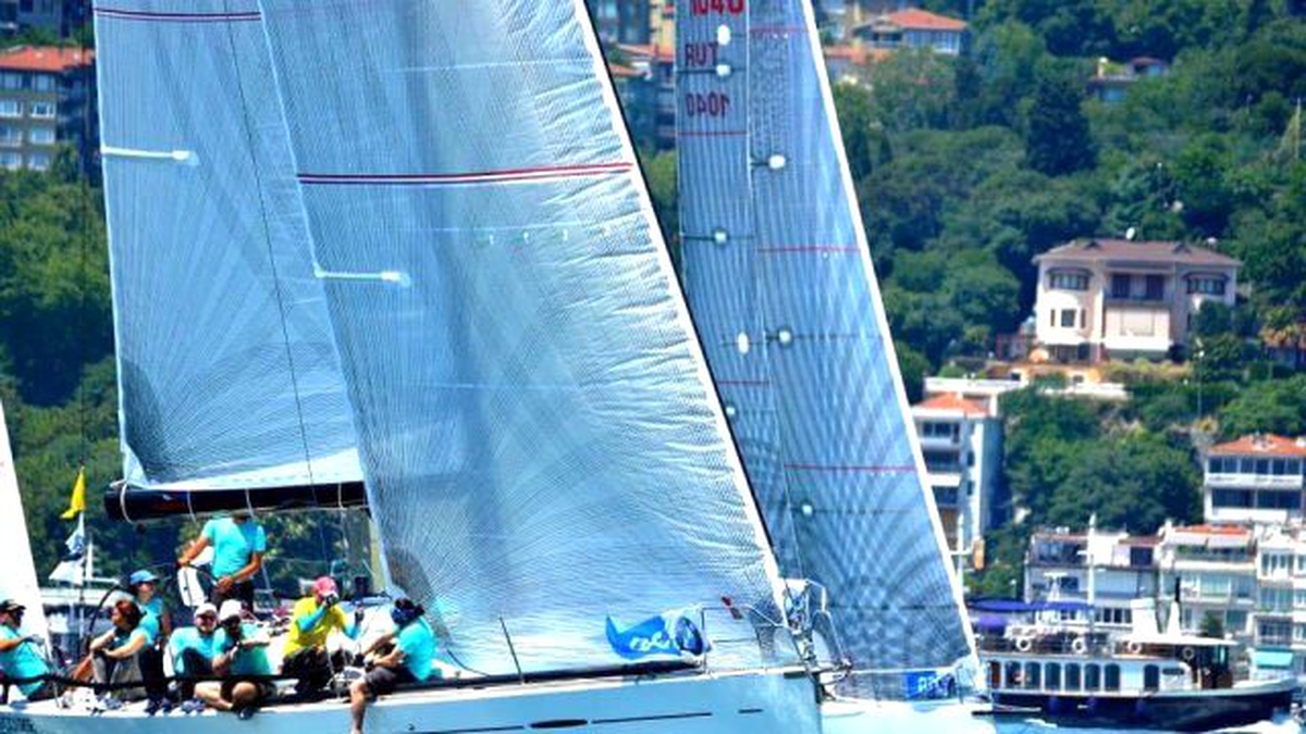 Boğaz Bir Kez Daha \'Yelken Açtı\'