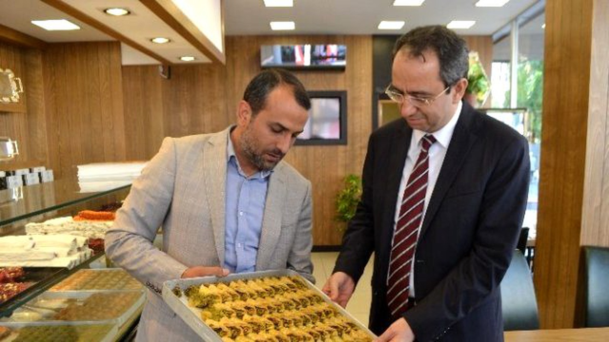 Çerkezköy Kaymakamı Kubilay\'dan Yeni İş Yerlerine Hayırlı Olsun Ziyareti