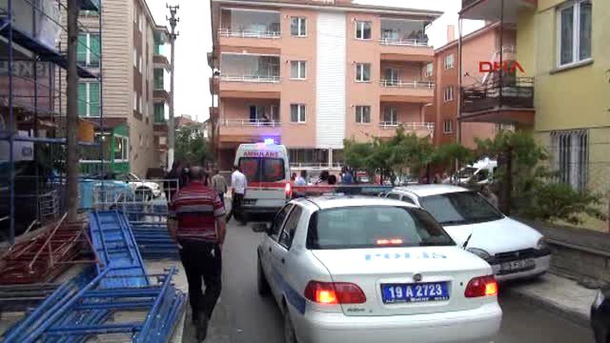 Çorum Cadde Üzerinde Silahlı Kavga: 1 Yaralı