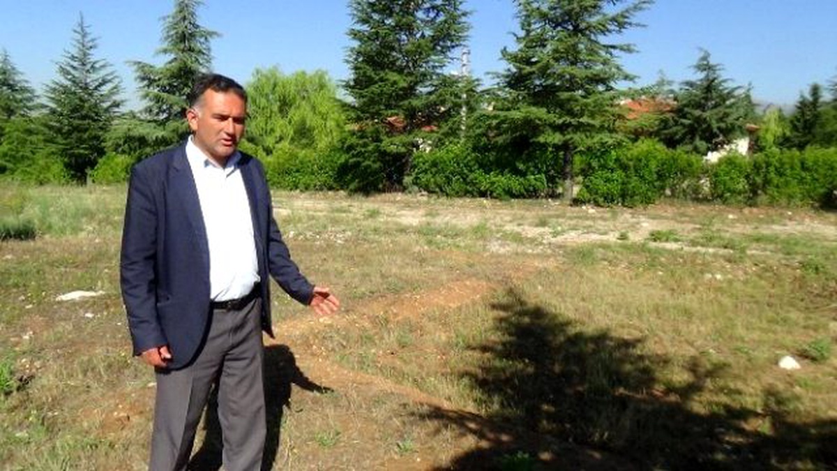 Demirel\'in Anıt Mezara Defnedilmesi Kesinleşti