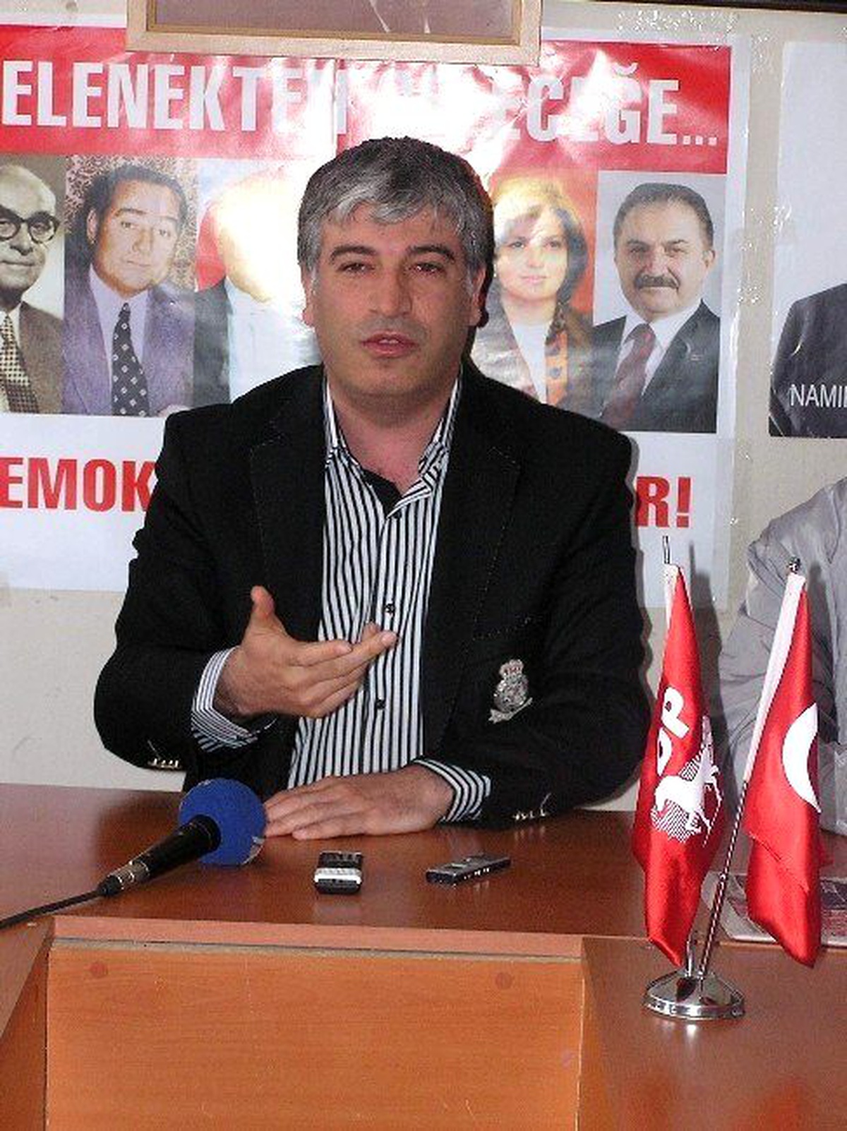 Demokrat Partili Polat, Demirel\'in Ölümü Nedeniyle Taziye Mesajı Yayınladı