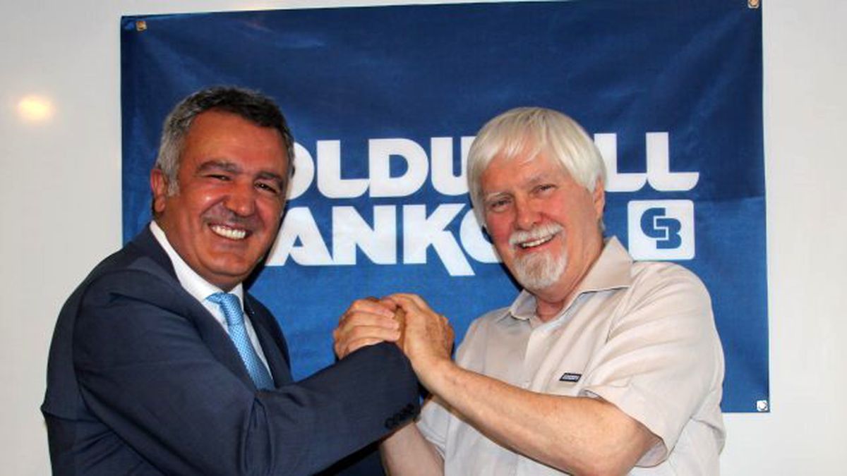 Duayen Eğitmen Gil Ostrander, Coldwell Banker Türkiye'de!