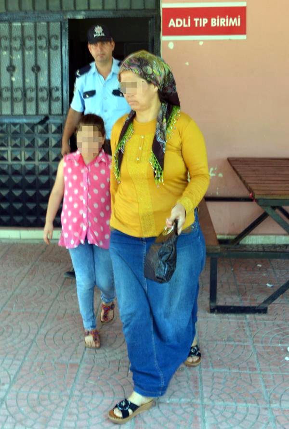 Gelin Temizlik Nedeniyle Kayınvalidesi ve Görümcesi Tarafından Darp Edildi