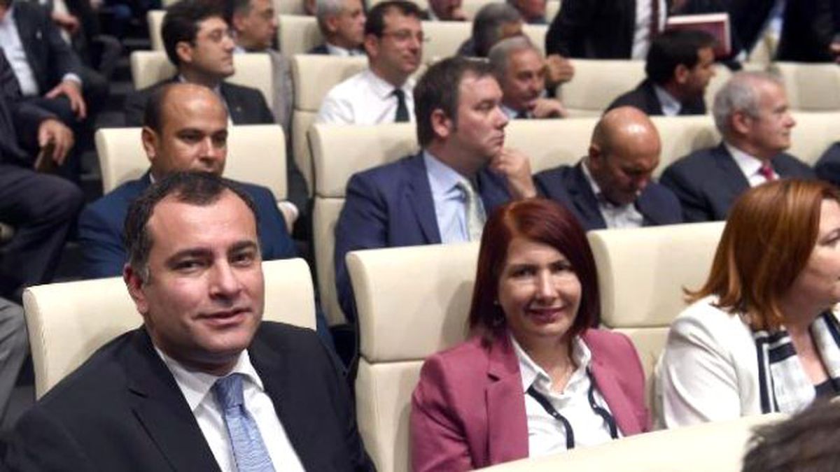 Kılıçdaroğlu, CHP\'li Belediye Başkanları Bir Araya Geldi
