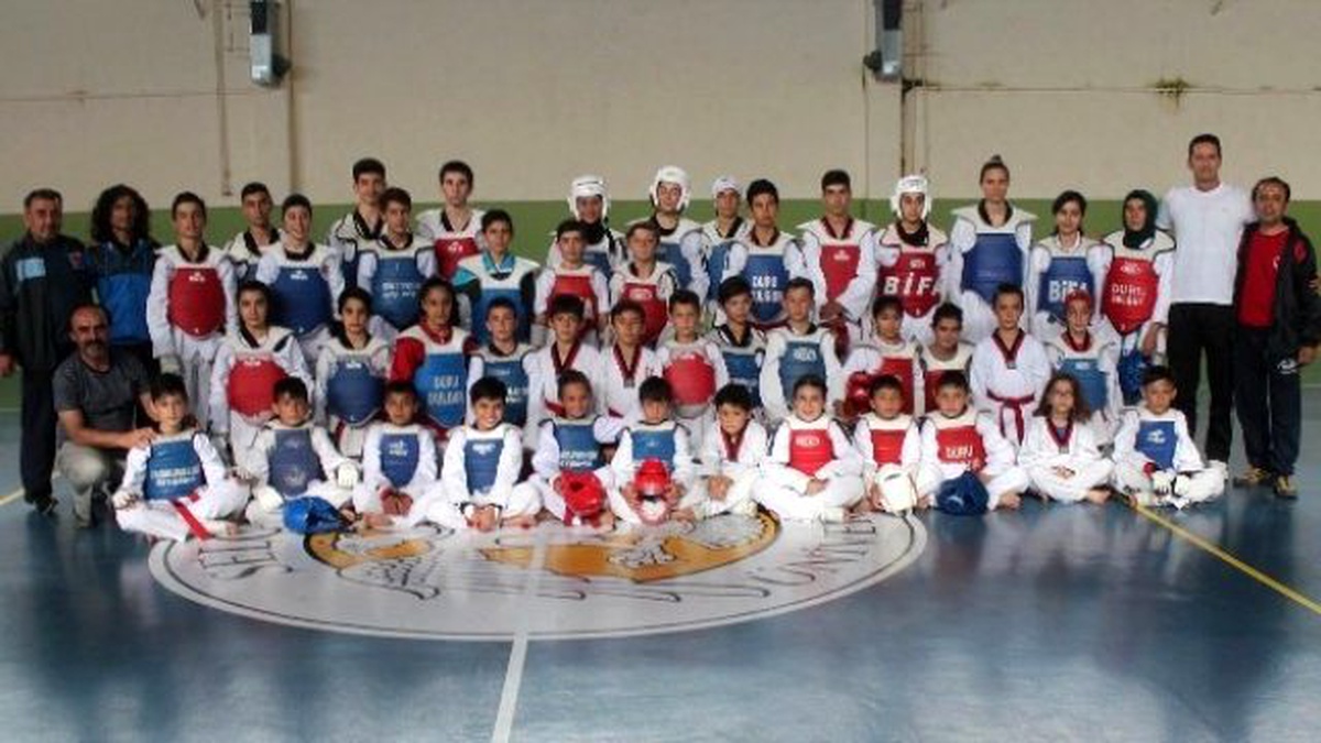 Konya ve Karamanlı Tekvandoculardan Güç Birliği