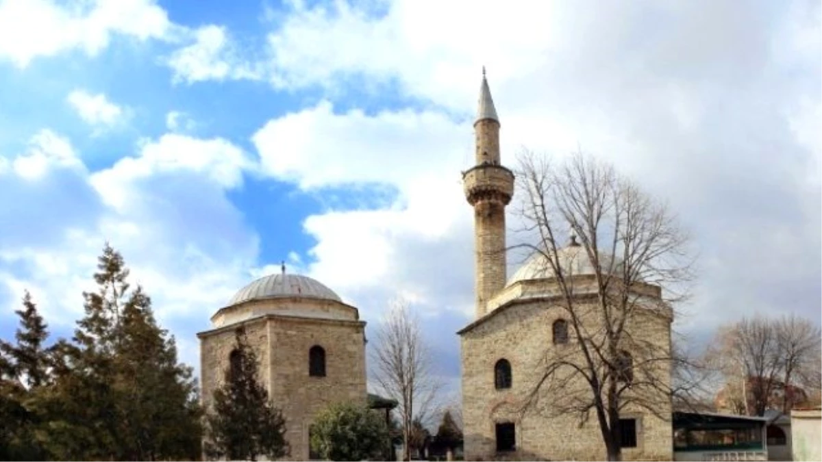TİKA, Makedonya\'da Osmanlı Yadigarı 3 Camiyi Daha Restore Edecek
