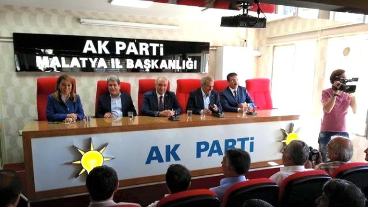 Milletvekilleri Parti Teşkilatı ile Biraraya Geldi