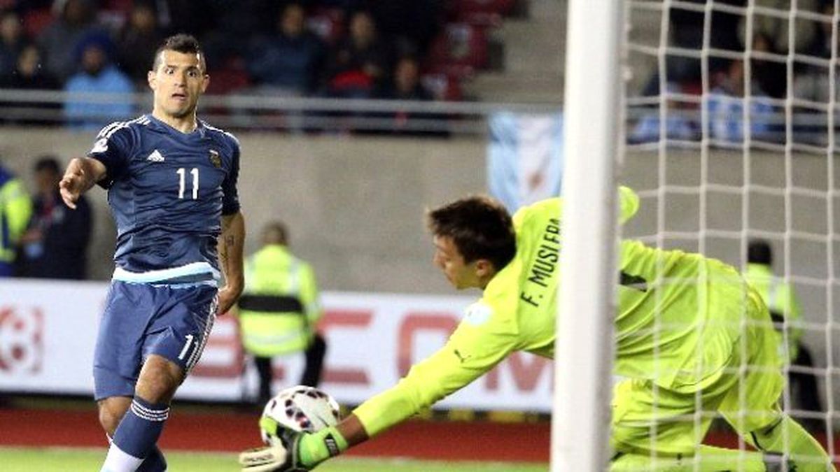 Muslera Arjantin Karşısında Devleşti